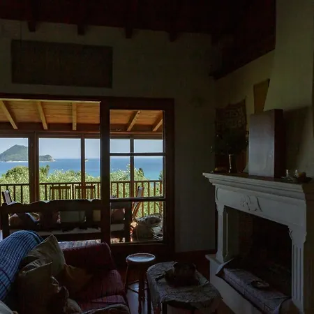 Anta House By The Sea *