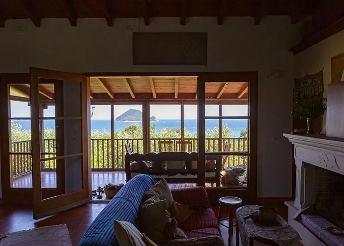 Anta House By The Sea *
