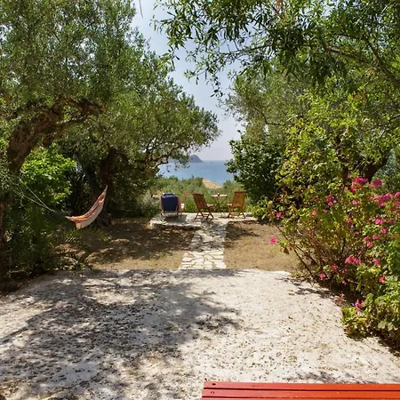 Anta House By The Sea * Lithakia