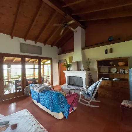 Anta House By The Sea * Lithakia